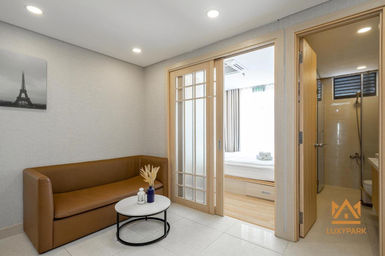 Luxy Park Hotel & Apartments-City Centre Ho Chi Minh City Exterior photo